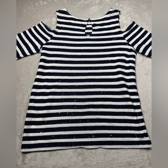 Chico’s Sequins Navy Blue White Striped Cold Shoulder Knit Blouse Size 1 (US M) - Picture 14 of 17